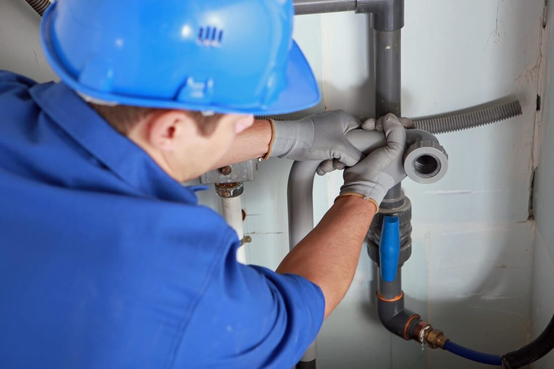 emergency plumber Niddrie