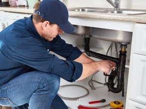 Plumber Glen Waverley